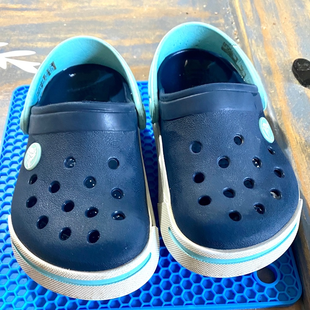 Navy blue crocs